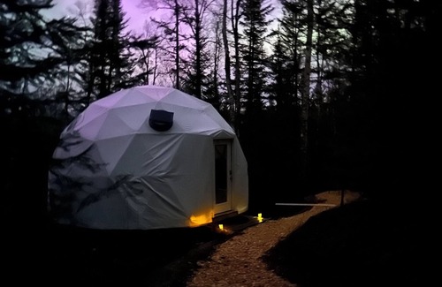 Grand Marais Casa | The Lena Dome - 5 minutes to Grand Marais