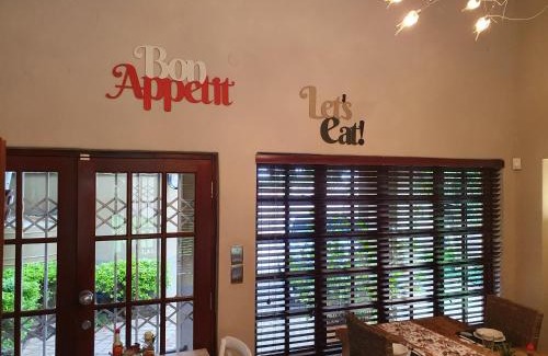 Polokwane Cama Y Desayuno | The Leopard Tree