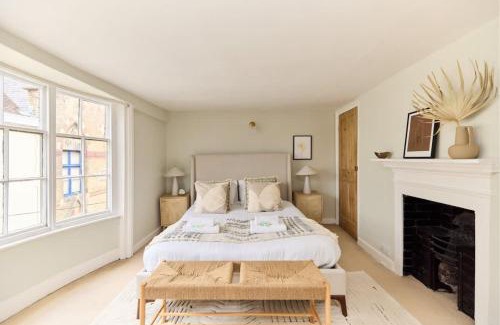 Lewes Casa | The Lewes Place - Contemporary 3BDR House with Patio