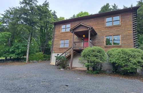 Lexington Casa | The Lewis #25 - The Cabins at Lexington