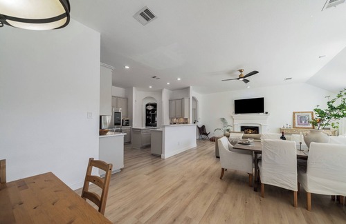 Frisco Casa | The Lido House, Cozy Family-Friendly Retreat