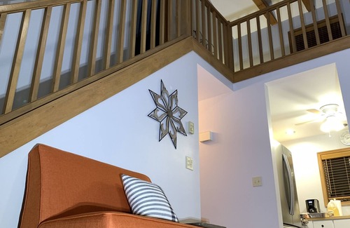 Hamlin Casa | The Light Forest Chalet- minutes to beach, skiing and more!