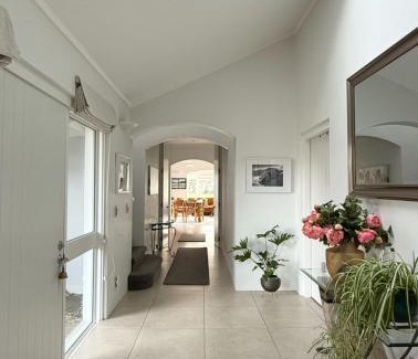 Christchurch Casa | The Light Inn