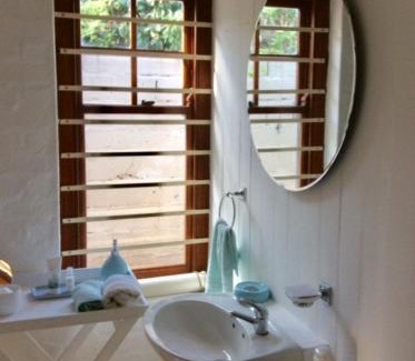 Hermanus Casa | The Lily House