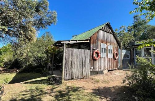 Harkerville Apartamento | The Lily Pad - Tiny Farm Cabin