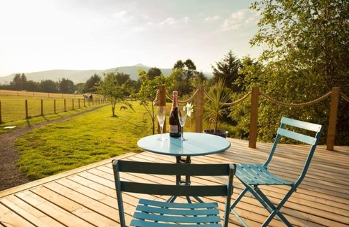 Abergavenny Casa | The Lily Pod