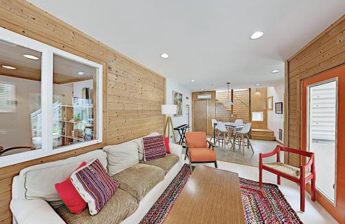 Brevard Casa | The Lime House