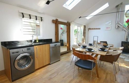 Little Coxwell Cabaña | THE LINHAY, admite mascotas, con chimenea en Faringdon, Ref 988824