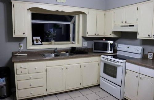 Fox Valley Apartamento | The Little Amazon