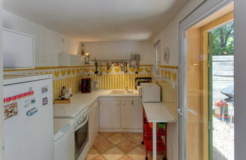 Mormoiron Apartamento | The Little Bacalan