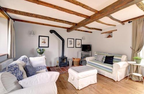 Field Dalling Casa | The Little Barn