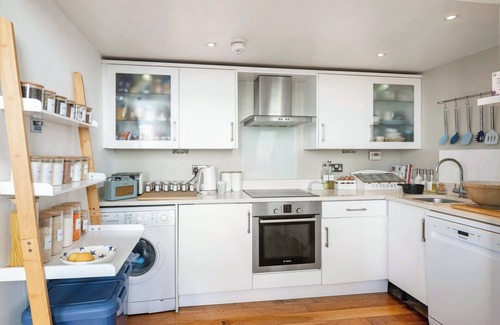 Kemptown Cabaña | The Little Beach House