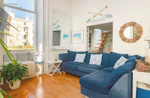 Kemptown Cabaña | The Little Beach House