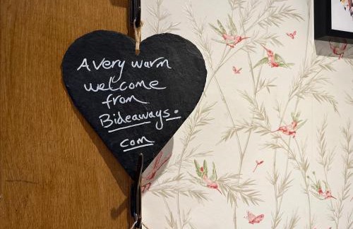 Uphall Apartamento | The Little Beech Tree