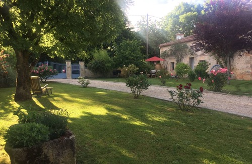 Marillac-le-Franc Cabaña | La casita chabrou para 5 personas
