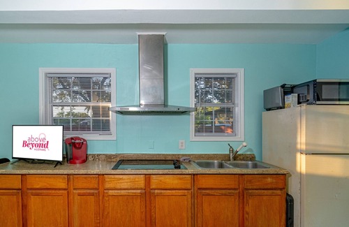 Flour Bluff Casa | The Little Coconut Cottage