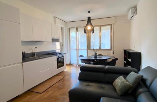 Como Apartamento | The Little Duck - Modern Apartment with Balcony