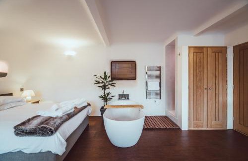 Embleton Casa | The Little Fish