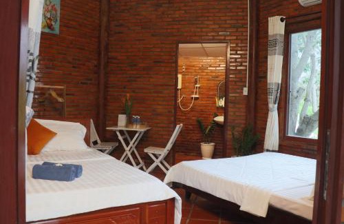 East Ham Tien Beach Casa | The Little Garden Mui Ne Homestay