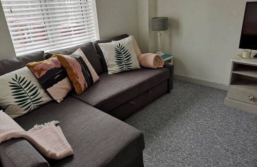 Wittering Casa | The Little House, Boutique Home Near the sea