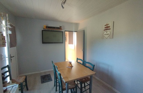 Gaujac Casa | The Little House in the Vineyard