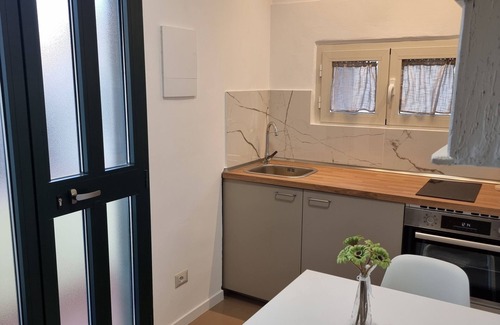 Prato Apartamento | The little house on the river - nice one-bedroom apartment very close to the city center