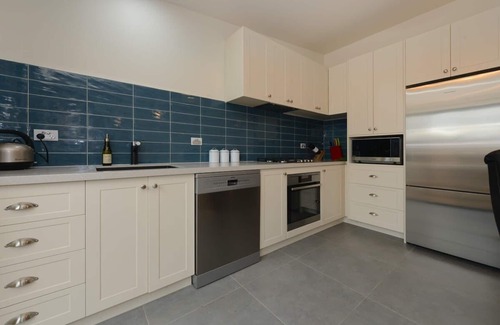 Battery Point Apartamento | The Little Lollyshop Apartment in Battery Point