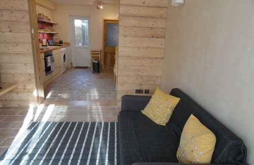 Bedminster Apartamento | The Little Luckwell Apartment