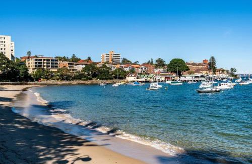Manly Apartamento | The Little Palm - Prime Locale between Beach and Wharf