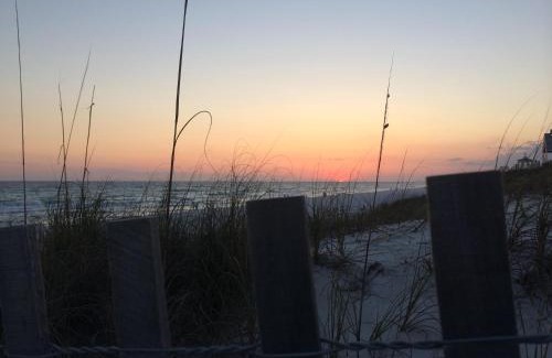 Seagrove Beach Casa | The Little Pearl on 30A's Eastern Lake