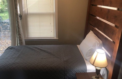 Royal Oak Casa | The Little Royal House of Woodward