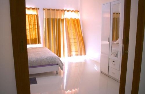 Tha Wang Thong Casa | The Living - Holiday Home Phayao