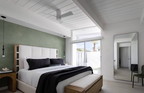 Sunmor Casa | The Livmor - Beautifully Remodeled Home