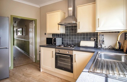 Troon Cabaña | The Loans Inn Cottage