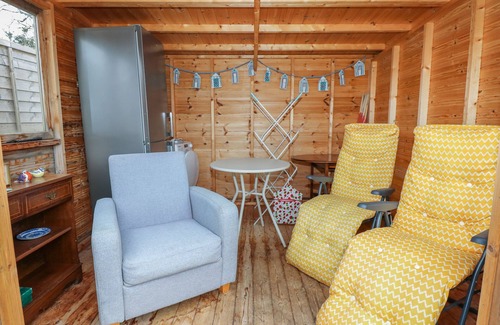 Overstrand Cabaña | The Lobster Pot