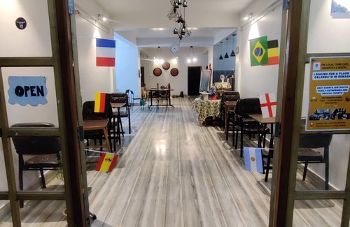Darjeeling Cama Y Desayuno | The Local Tribe Homestay Cafe & Hostel