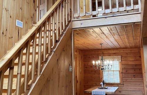 Jim Thorpe Cabina | The Lodge at Bear Creek Lake/Your Log Cabin Escape