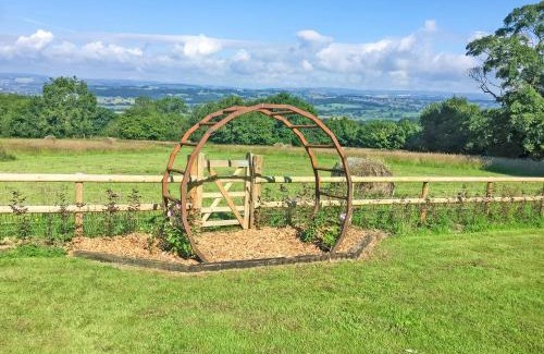 Farden Casa | The Lodge At Harvest Farm