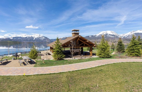 Dillon Apartamento | The Lodge at Lake Dillon #111 by Summit County Mountain Retreats
