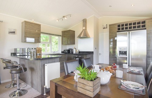 Glastonbury Cabaña | The Lodge at Newmeads Farm