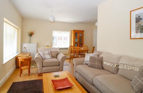 Hethel Casa | The Lodge at Orchard House
