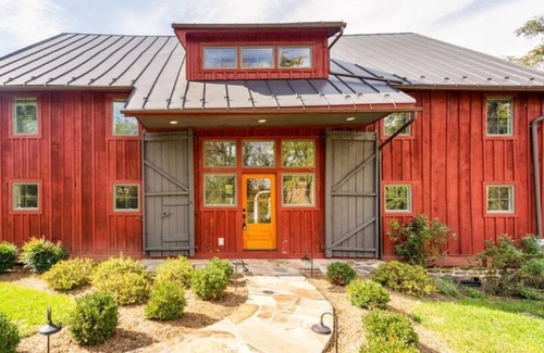 Round Hill Casa | The Lodge at Stoneleigh