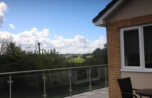 Keynsham Casa | The Lodge at The Elms