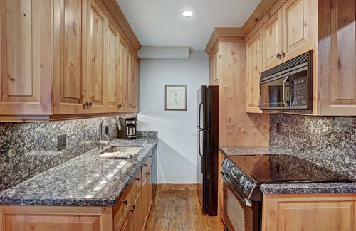 Vail Apartamento | The Lodge at Vail 2 BR Condo in the Heart of Vail by RedAwning - Save 20% on 7+ Nights!