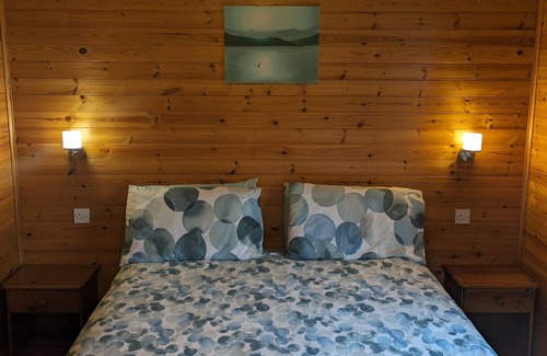 New Forest District Cabina | The Lodge By The Lake, Parque de vacaciones Shorefield