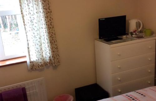 Isle of Grain Cama Y Desayuno | The Lodge Guest House