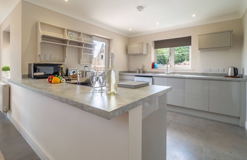 King's Lynn Apartamento | The Lodge is a beautifully finished, single-storey home offering modern and stylish holiday accommod