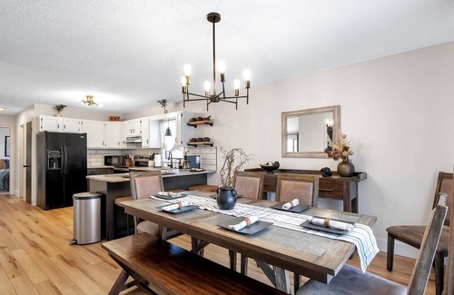 Wichita Casa | The Lodge is a spacious 4 bed, 2.5 bath home, styled with mountain/ lodge decor