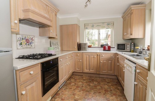 Hadleigh Cabaña | El Lodge de High Street, HADLEIGH