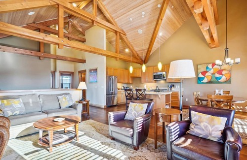 Tolovana Park Casa | The Lodges A-1 - Beachcomber Vacation Homes
